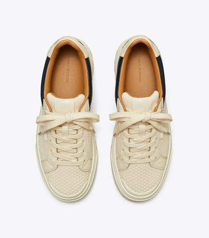 Ladybug Sneaker — Part 1