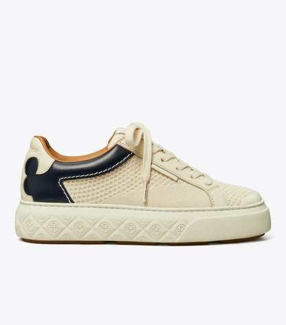 Ladybug Sneaker — Part 1