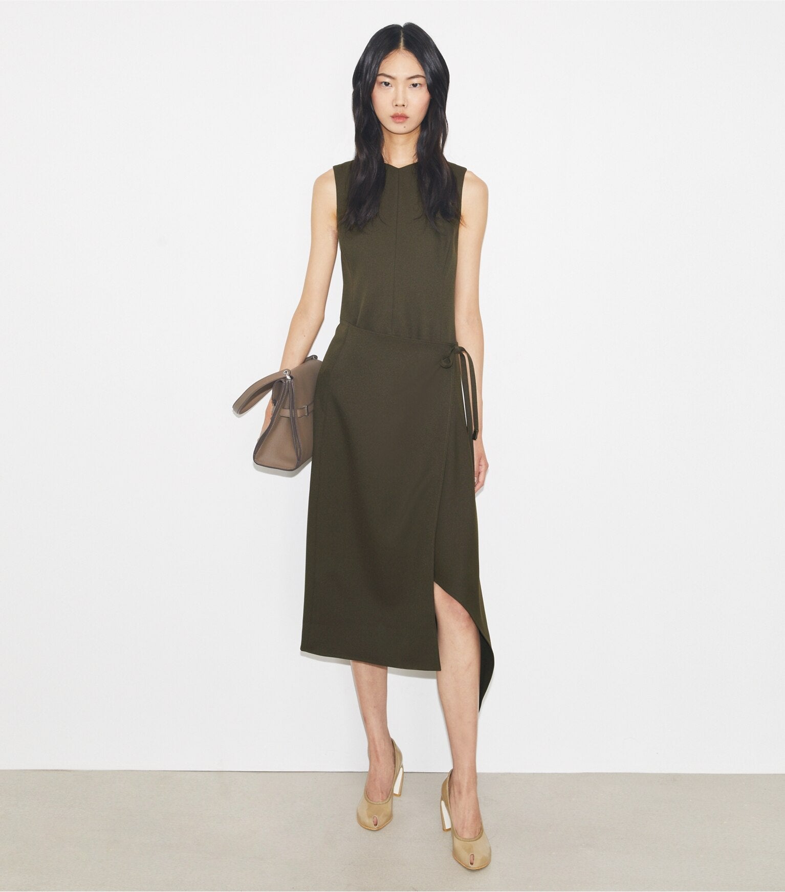 Peep-Toe Pump