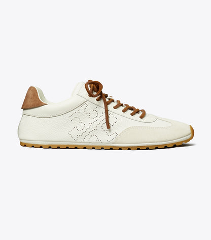 Field Sneaker — Part 1