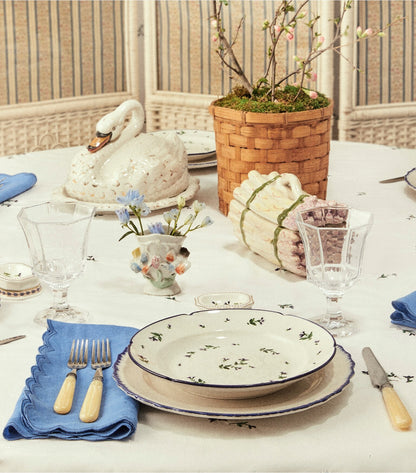 Scalloped Dinner Linen Napkin, Set of 6