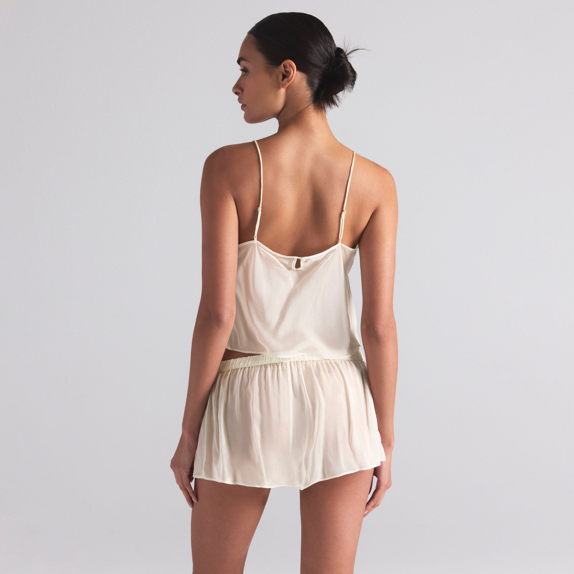 SKIMS ROMANCE CAMI AND SHORT SET | IVORY