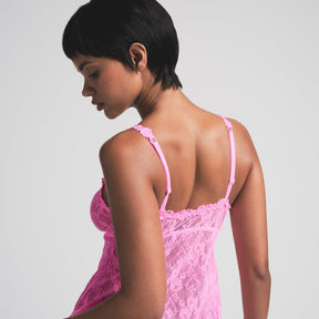 STRETCH LACE BABYDOLL TOP | SUGAR PINK
