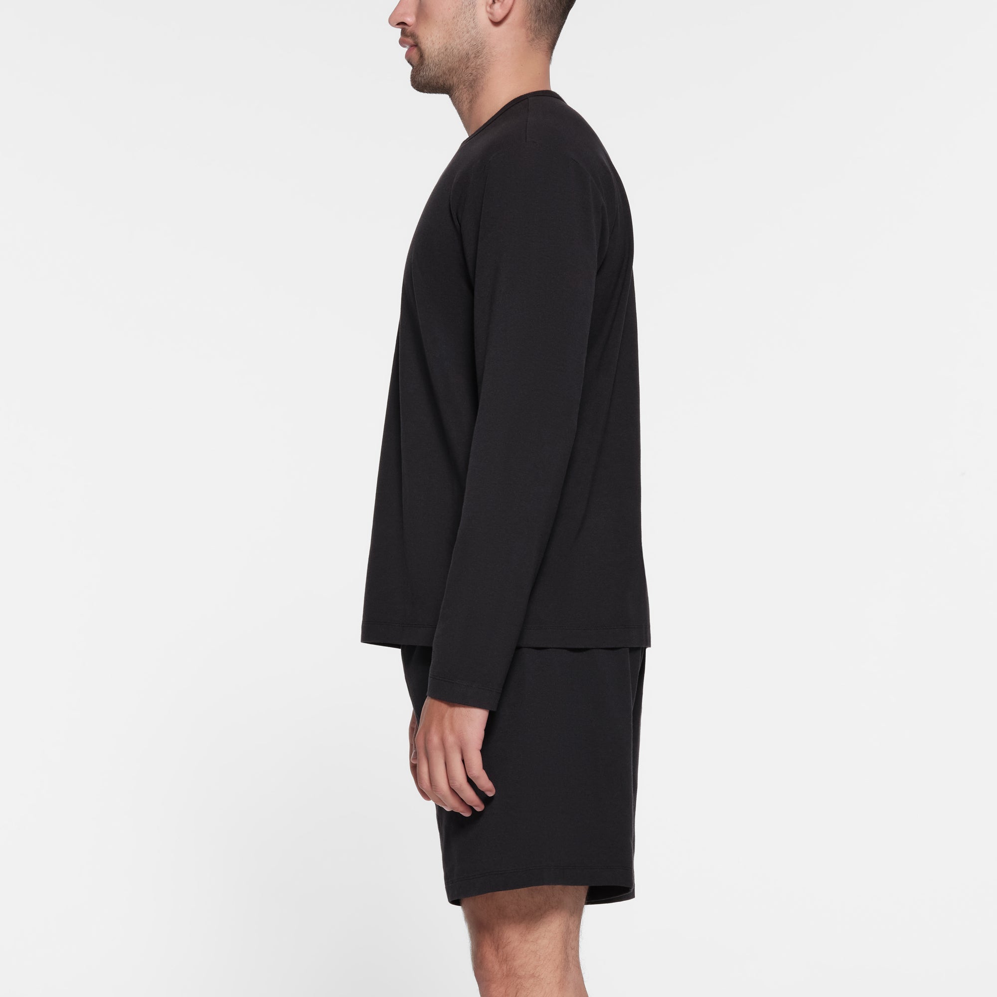 JERSEY LOUNGE MENS RELAXED LONG SLEEVE T-SHIRT | OBSIDIAN