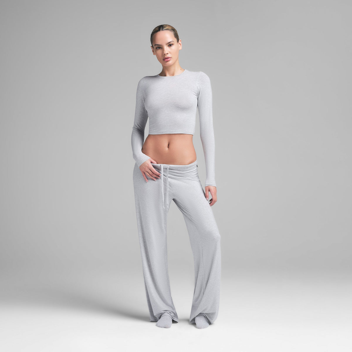 SKIMS SLEEP SUPER CROPPED LONG SLEEVE | LIGHT HEATHER GREY