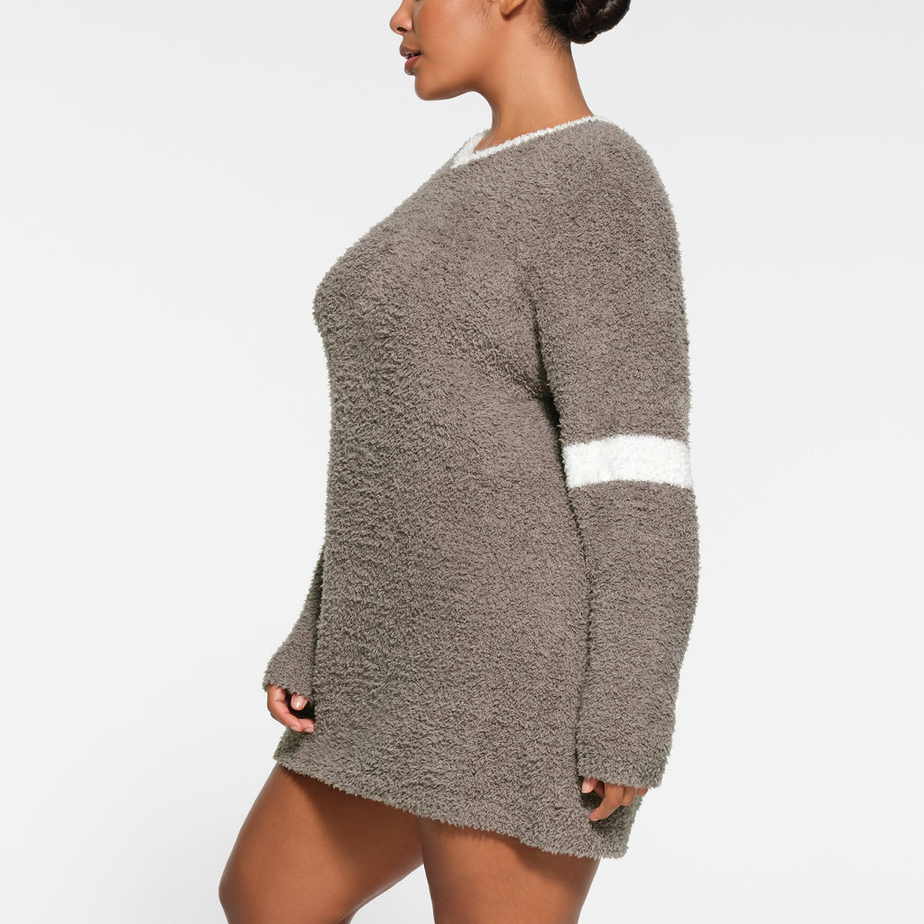 COZY KNIT V NECK MINI DRESS | GREY CHALK MULTI