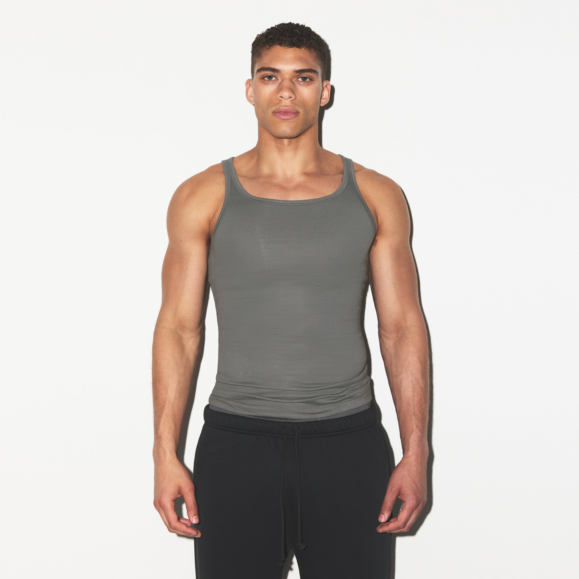 SKIMS COTTON MENS RIB TANK 3-PACK | ECRU RUSSET MULTI