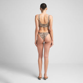 SIGNATURE SWIM TANK BIKINI TOP | CHAMPAGNE LEOPARD PRINT