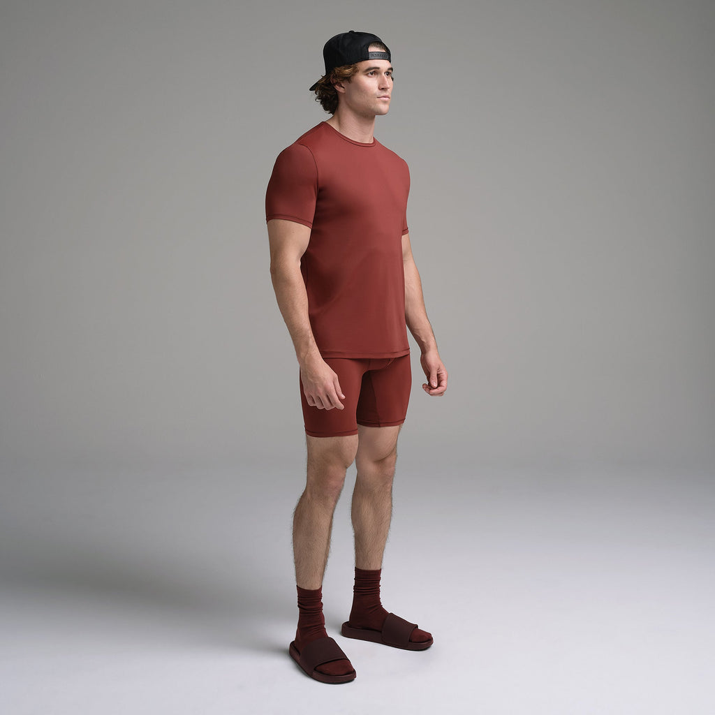 SKIMS FLEX MENS T-SHIRT | SANGRIA