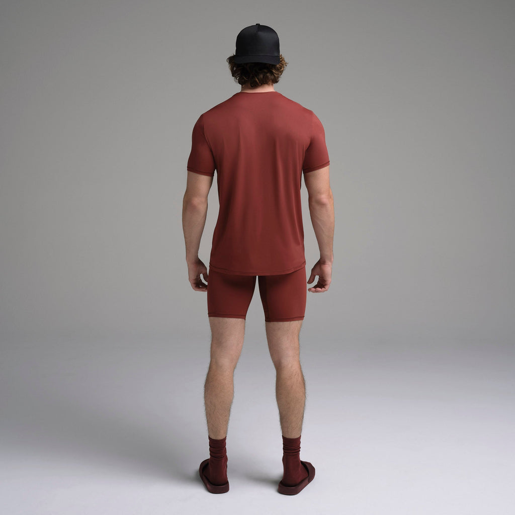 SKIMS FLEX MENS T-SHIRT | SANGRIA