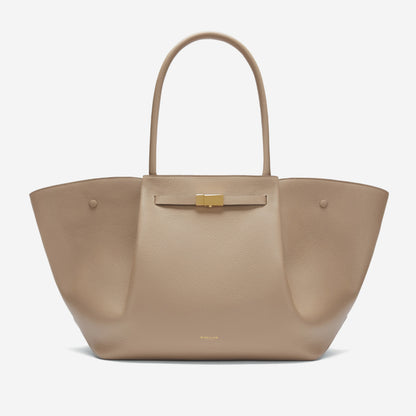 DeMellier The New York dark sand small grain