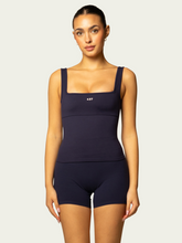 The Square Tank / Navy