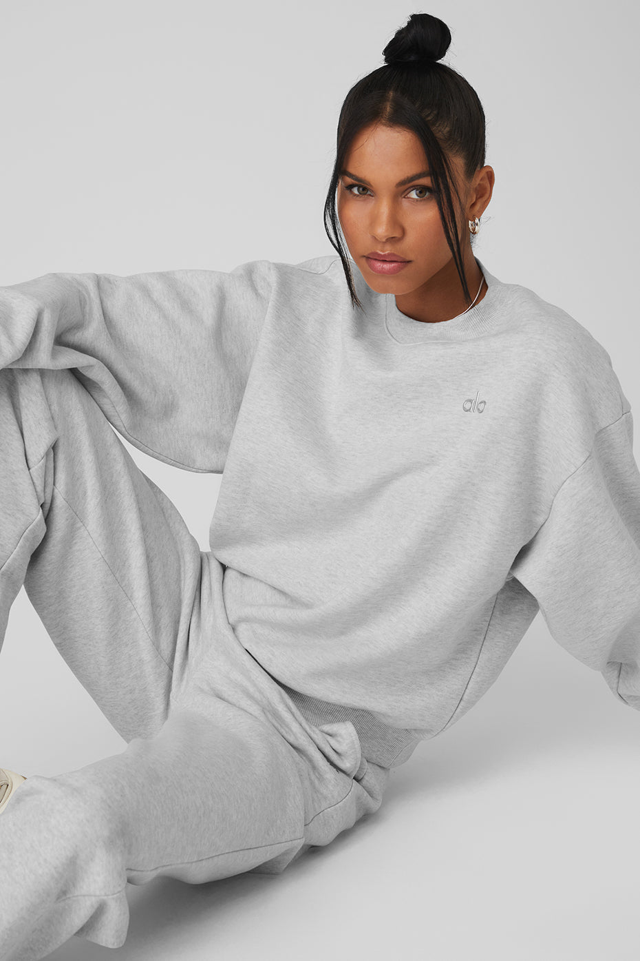 Accolade Crew Neck Pullover