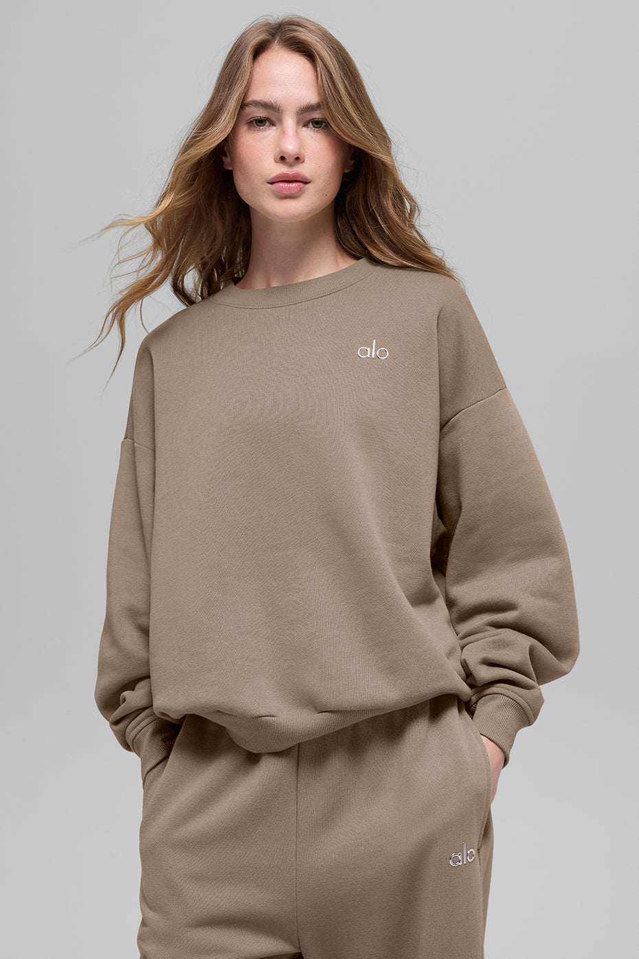 Accolade Crew Neck Pullover