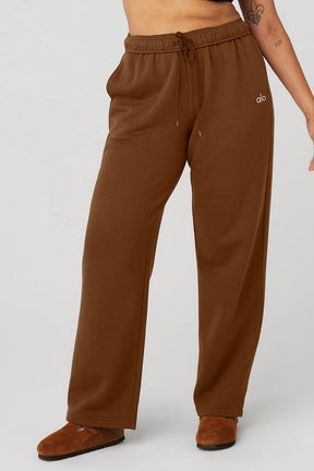 Accolade Straight Leg Sweatpant