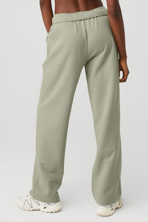 Accolade Straight Leg Sweatpant