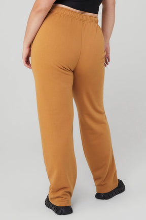 Accolade Straight Leg Sweatpant