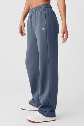 Accolade Straight Leg Sweatpant