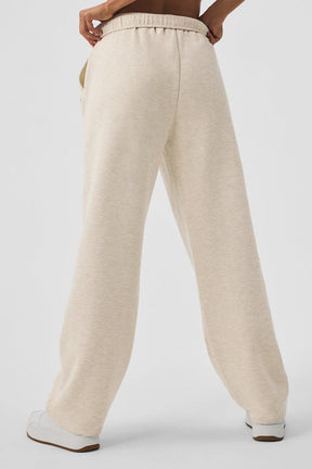 Accolade Straight Leg Sweatpant