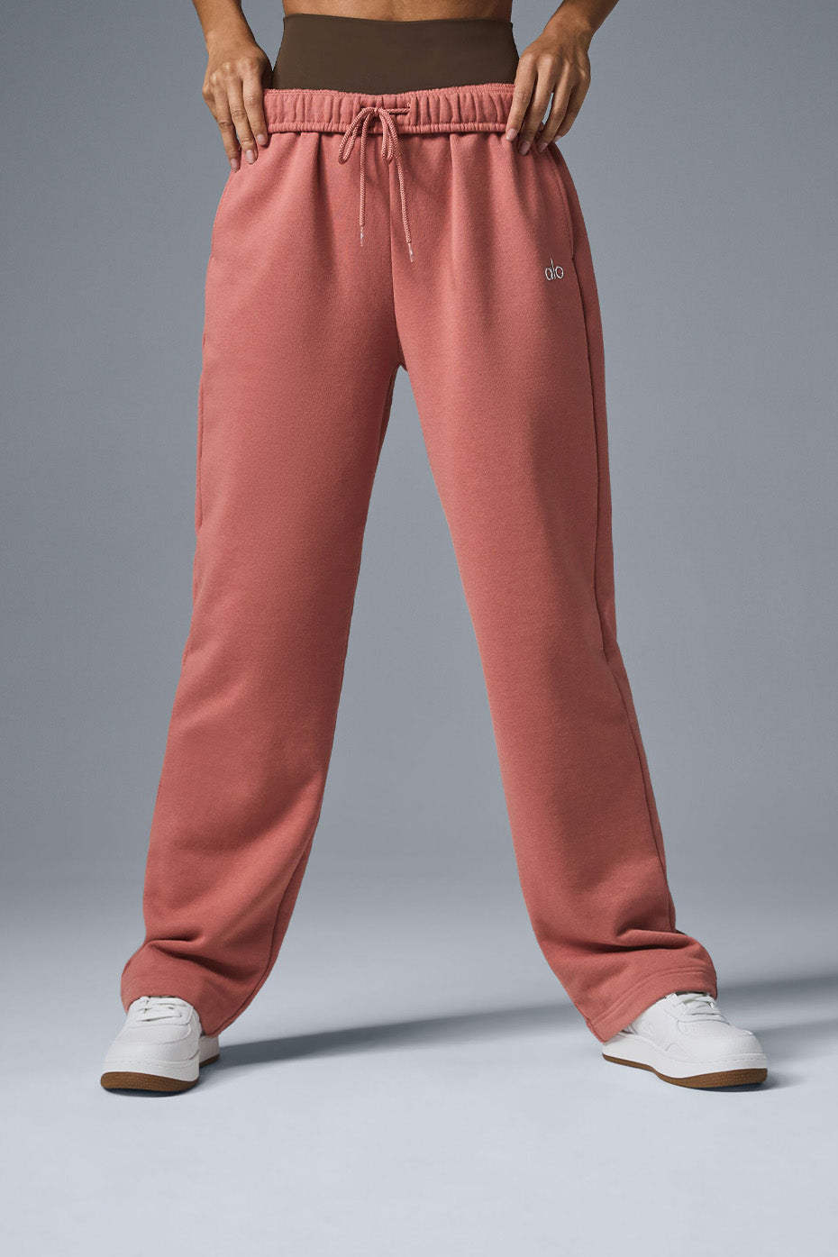 Accolade Straight Leg Sweatpant