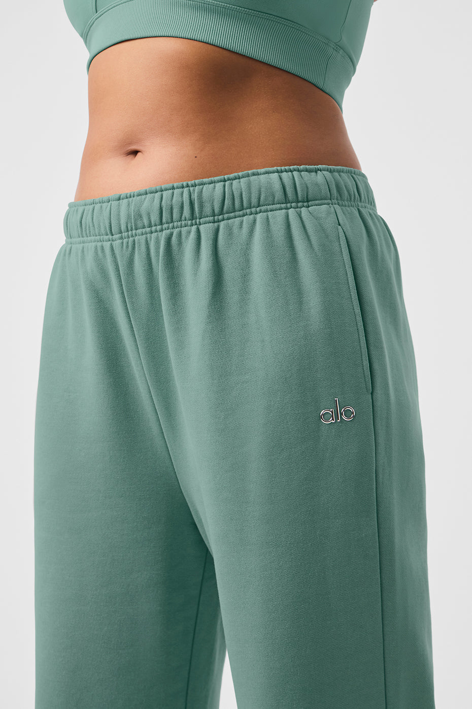 Accolade Straight Leg Sweatpant