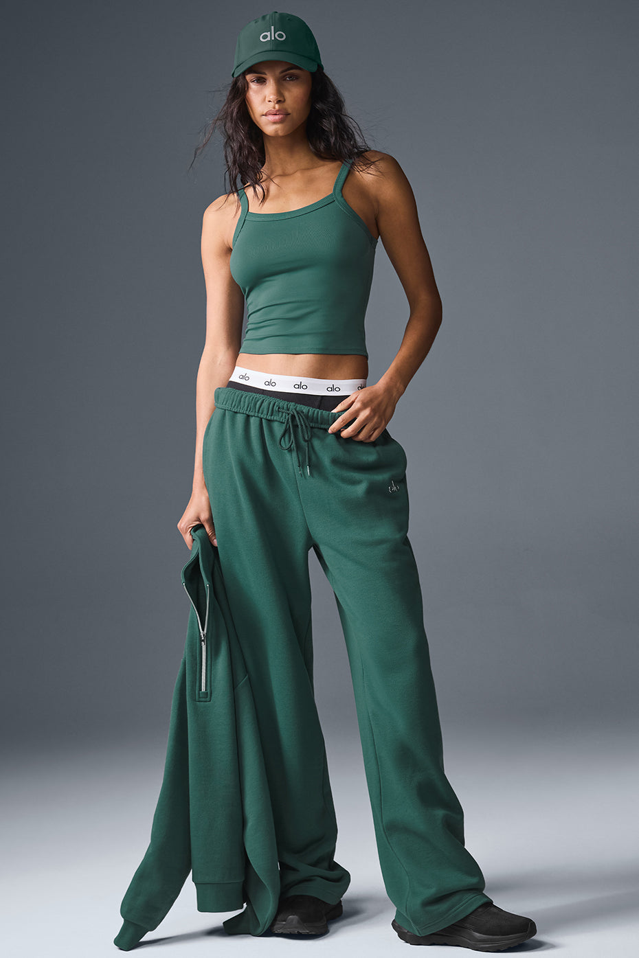 Accolade Straight Leg Sweatpant