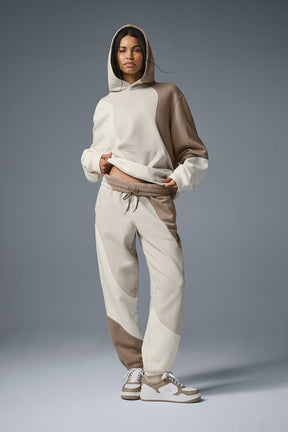 Make Waves Sweatpant