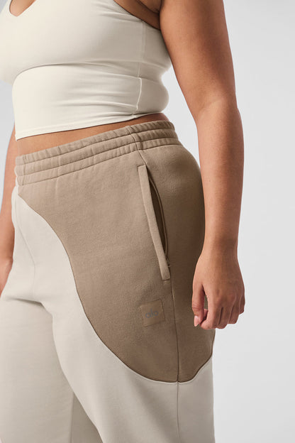 Make Waves Sweatpant