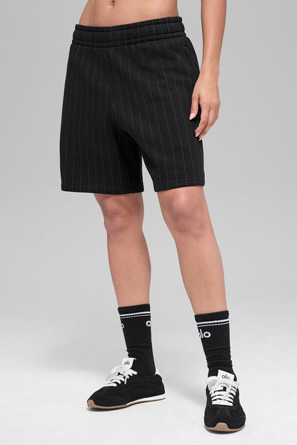 7" Pinstripe Short