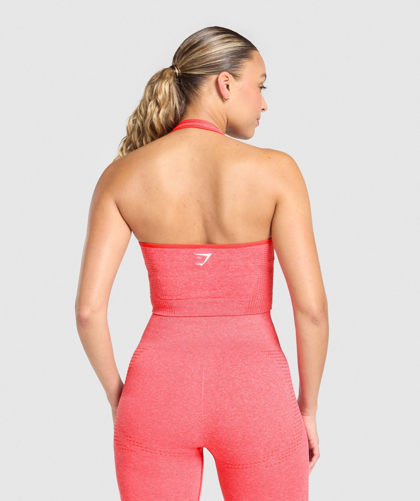Gymshark Vital Halter Neck Tank With Shelf - Coral Red Marl