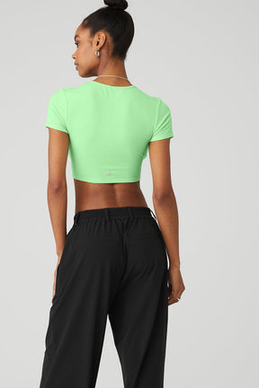 Ribbed Knotty Short Sleeve