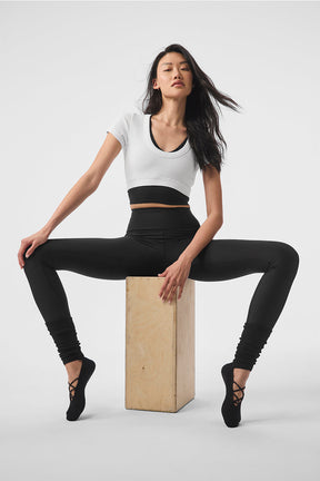 Seamless Ribbed Cropped Serene Short Sleeve