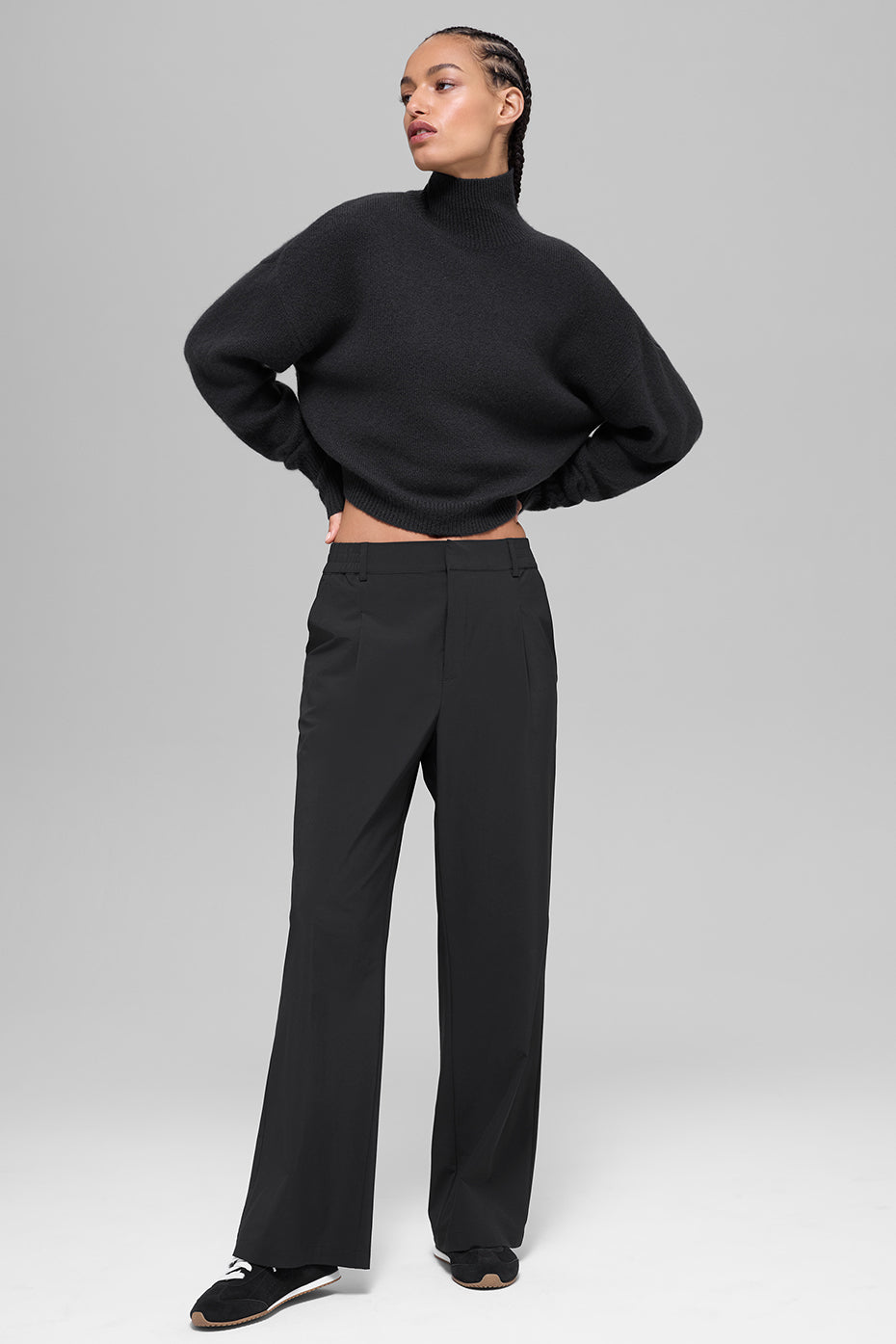 Wool Cashmere Cropped New Class Turtleneck Sweater