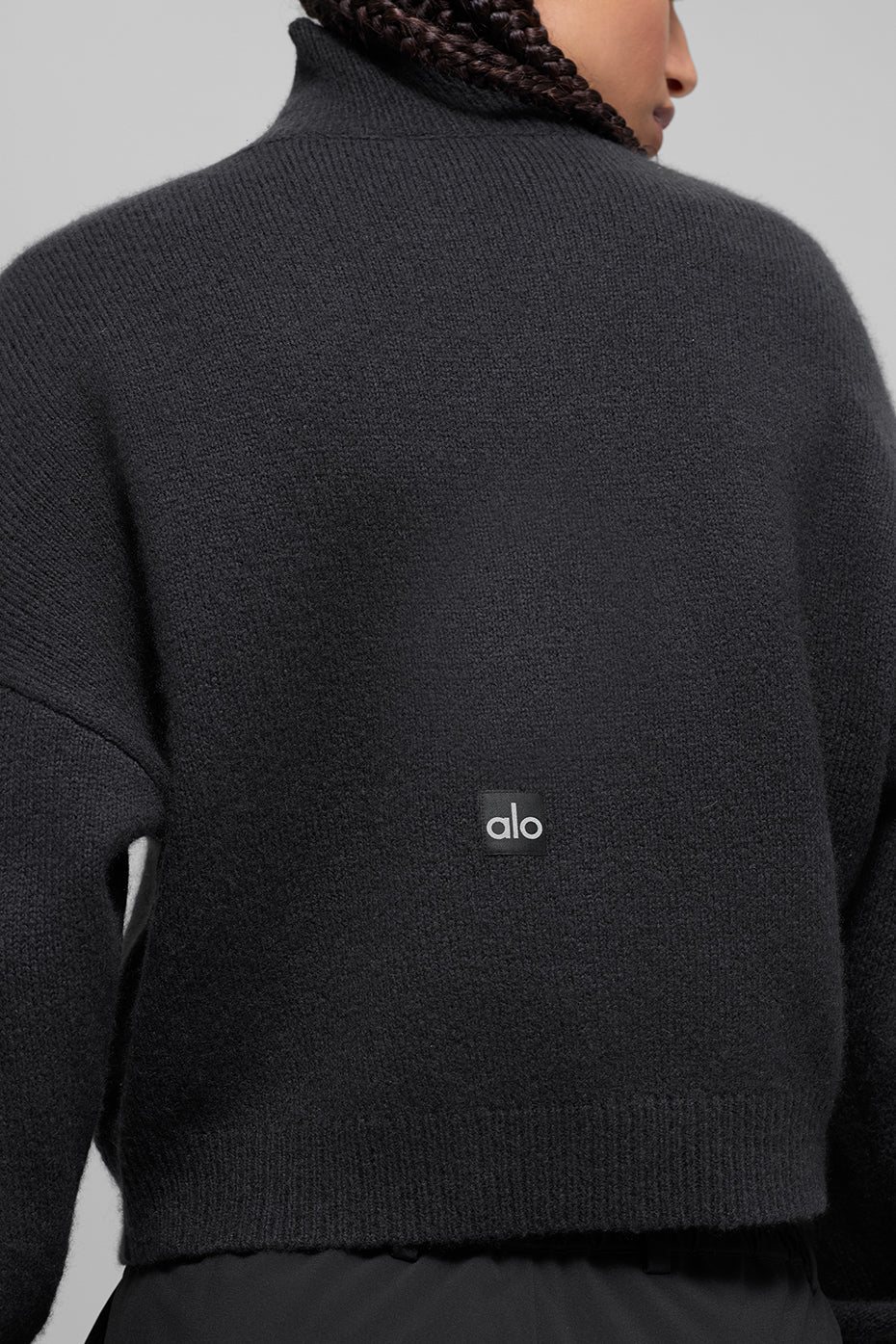 Wool Cashmere Cropped New Class Turtleneck Sweater