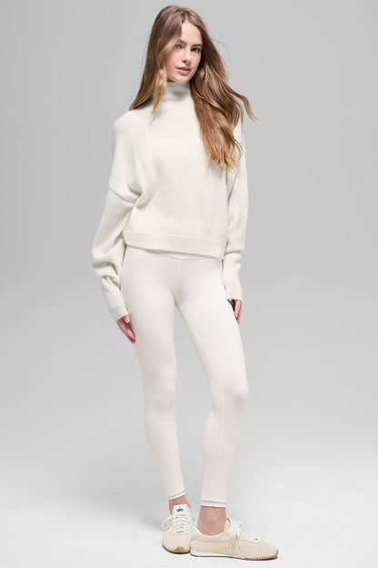 Wool Cashmere Cropped New Class Turtleneck Sweater