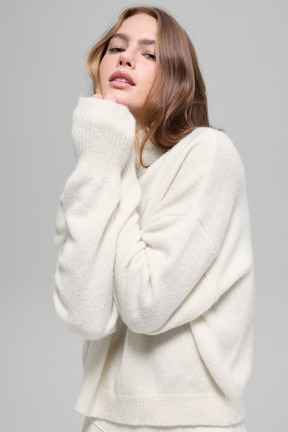 Wool Cashmere Cropped New Class Turtleneck Sweater
