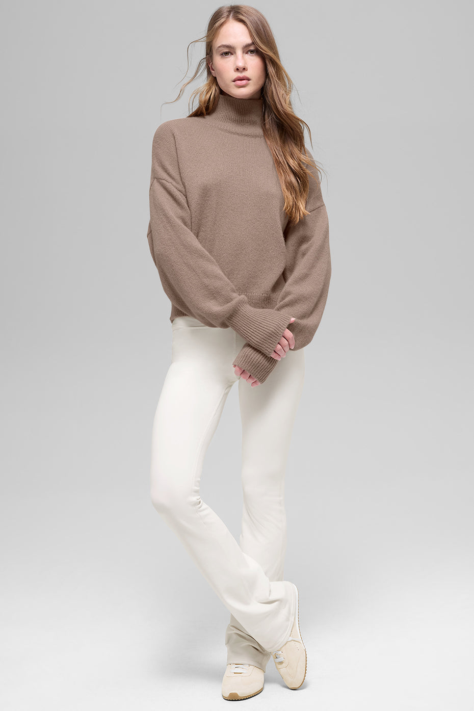 Wool Cashmere Cropped New Class Turtleneck Sweater