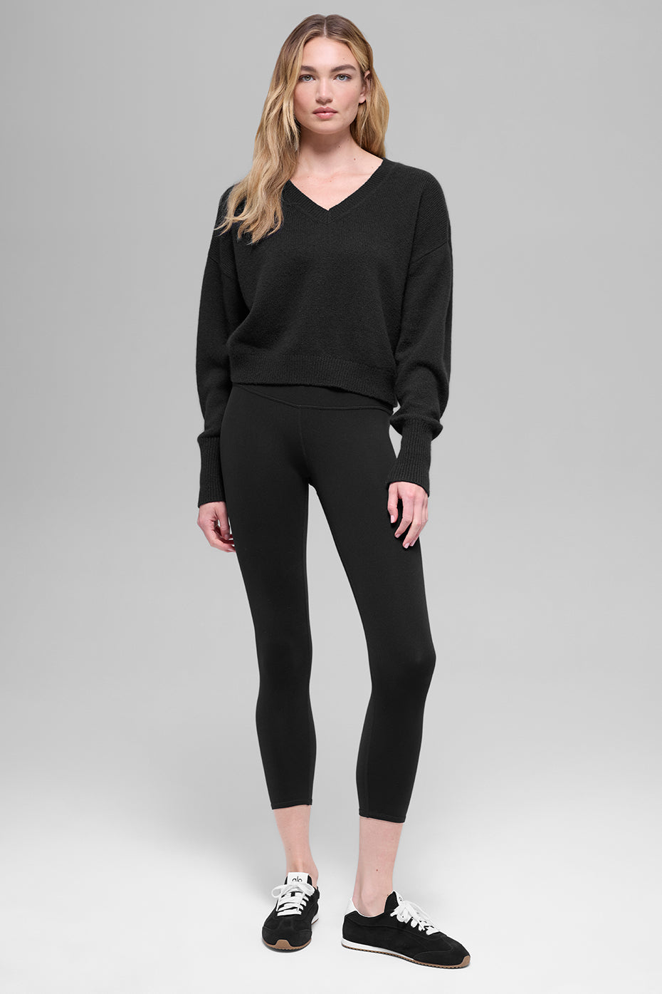 Wool Cashmere Cropped New Class V-Neck Sweater