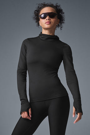 Airlift Winter Warm Hooded Runner