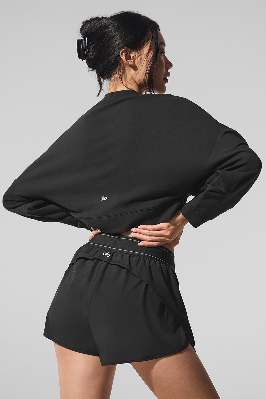 Cropped Sway Crew Neck Pullover