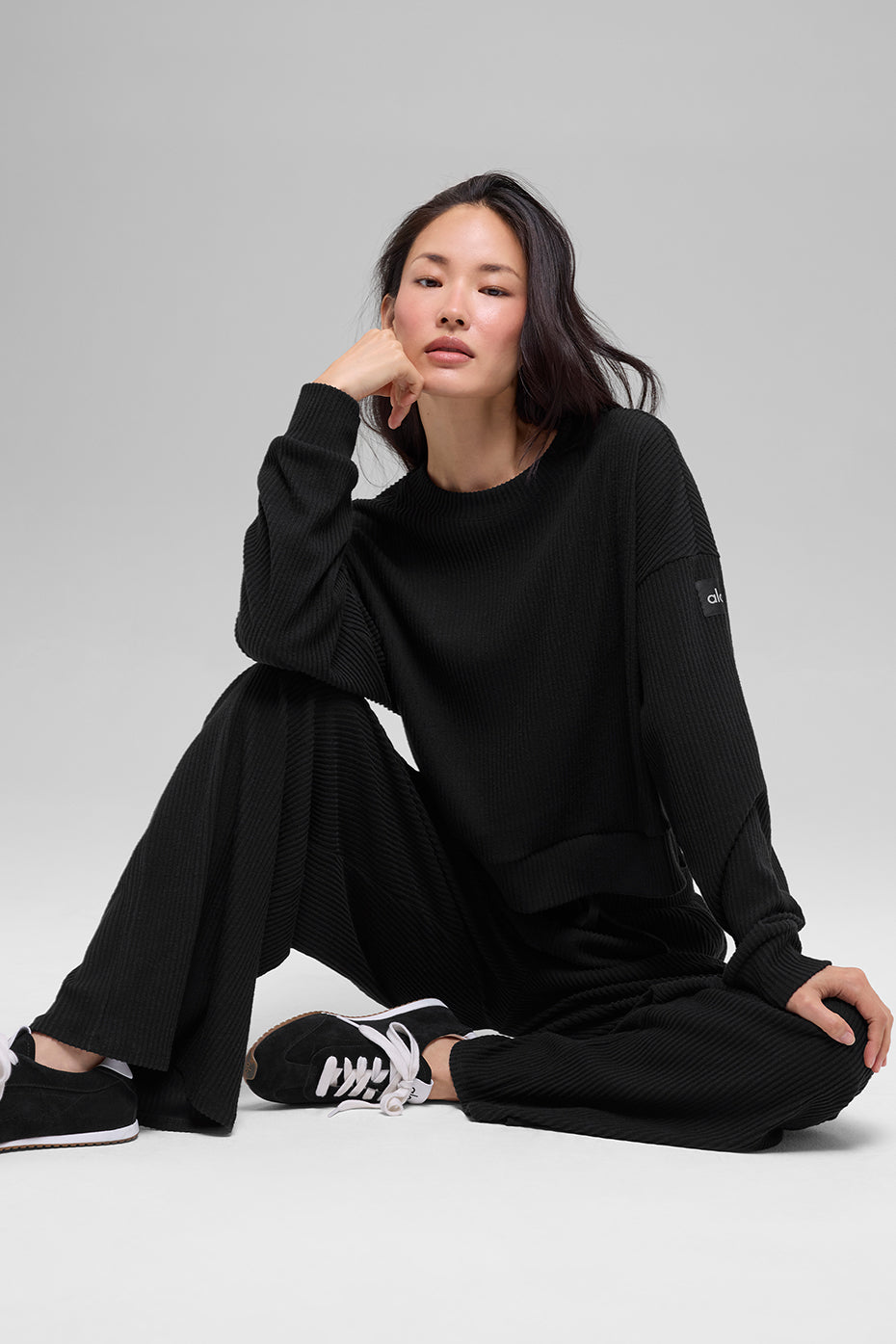 Muse Crew Neck Pullover