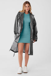 Metallic Break Line Trench