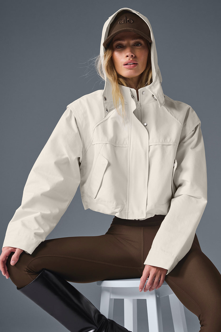 Cropped Unify Jacket