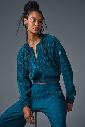 Cropped Micro Plisse Jacket