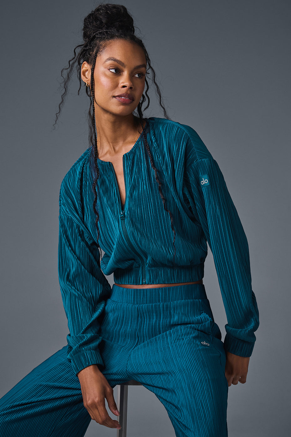 Cropped Micro Plisse Jacket