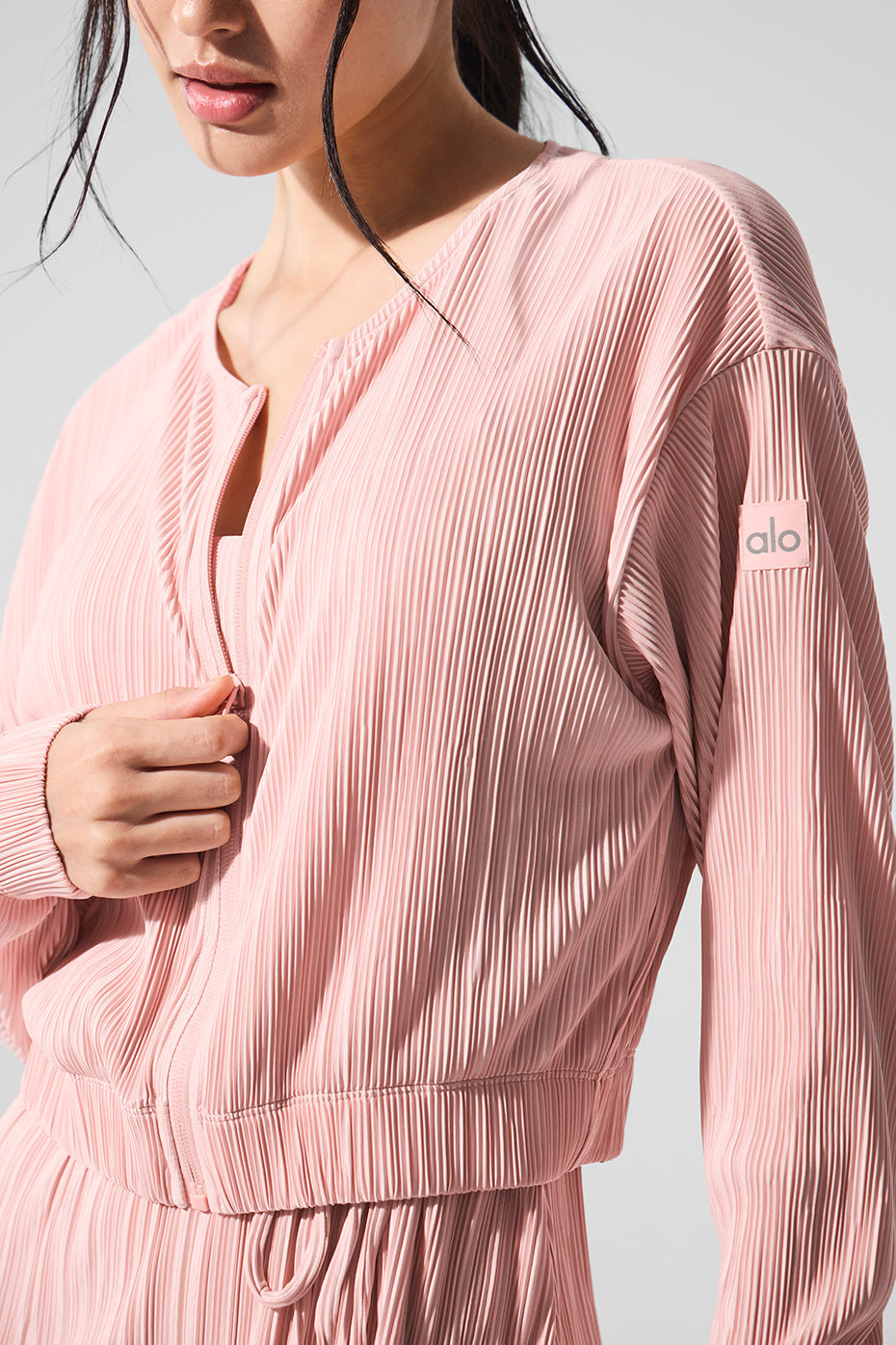 Cropped Micro Plisse Jacket