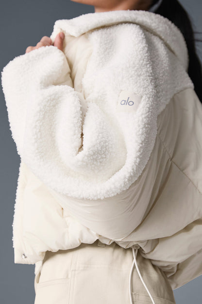 Sherpa Cozy Escape Puffer