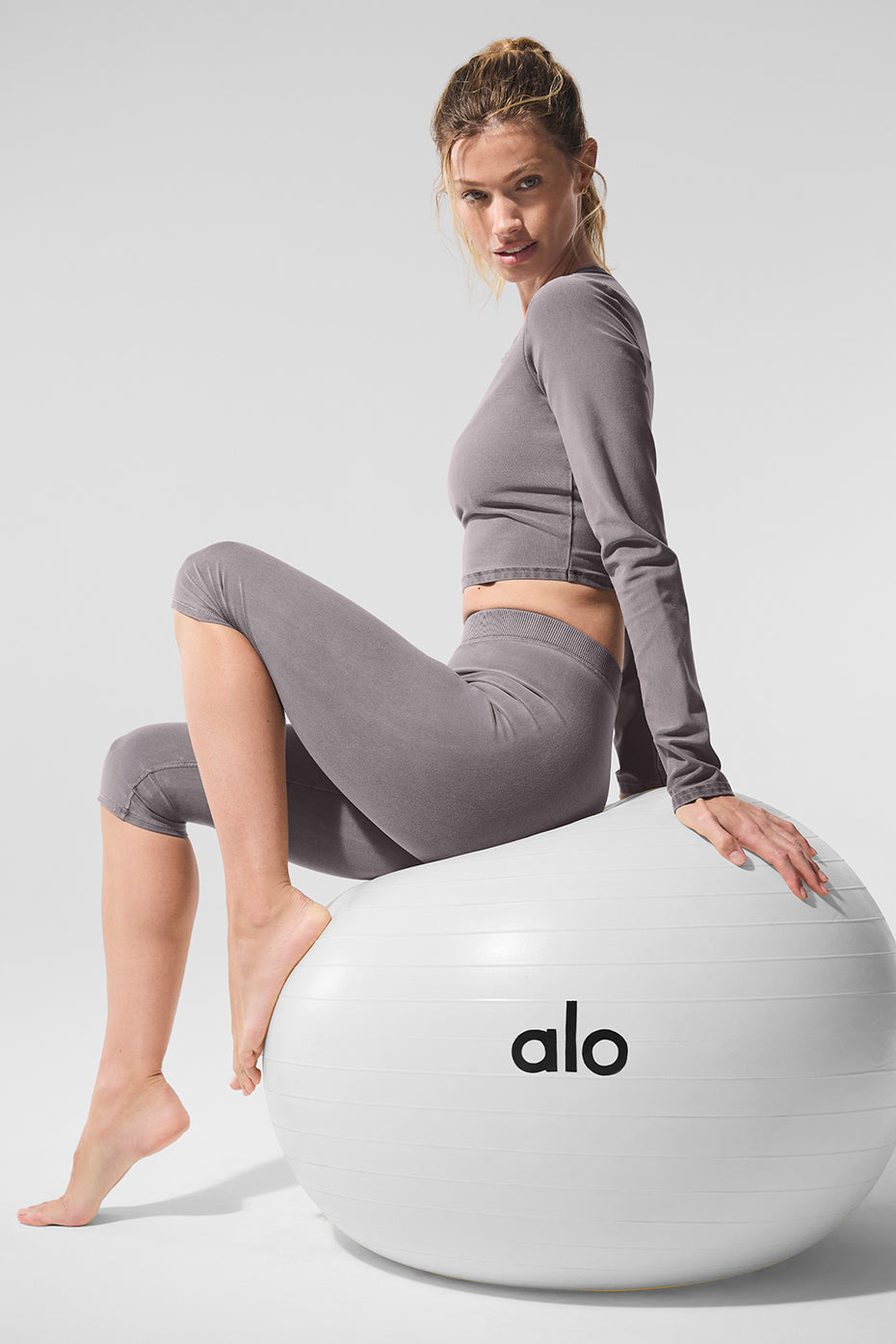 Washed Alosoft High-Waist Iconic 90's Capri