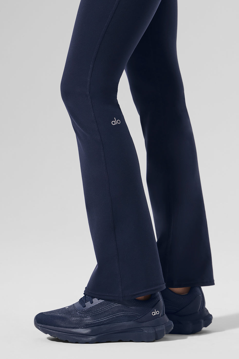 Airbrush High-Waist 7/8 Bootcut Legging