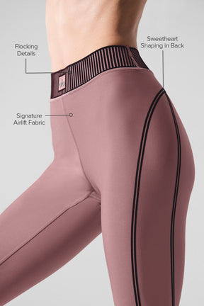 Airlift High-Waist 7/8 Line Up Legging